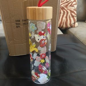 Hello Kitty Tokyo Glass Water Bottle